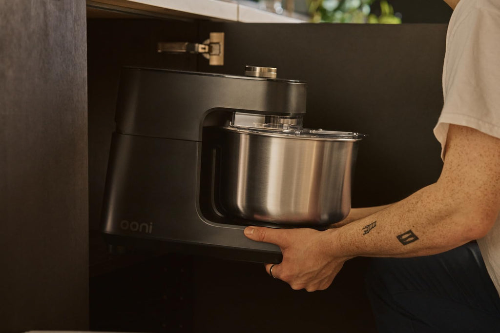 Halo Core 4,8 L Spiralknetmaschine Teigmaschine Teigknetmaschine Schwarz für Pizzateig und Brotteig