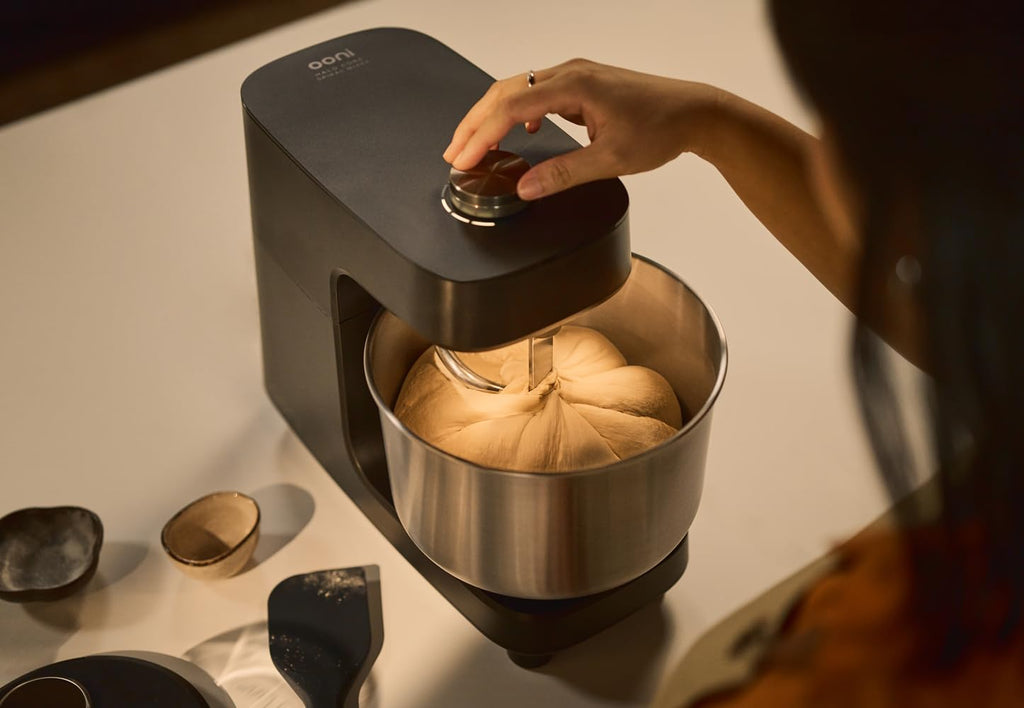 Halo Core 4,8 L Spiralknetmaschine Teigmaschine Teigknetmaschine Schwarz für Pizzateig und Brotteig