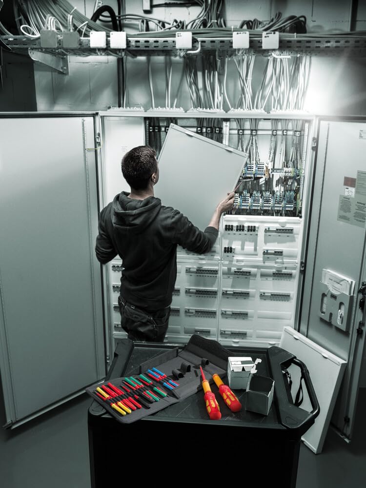 05006633001 Kraftform Kompakt VDE Safe Torque Speed Schaltschrank Set 1 23 Teile isoliertes Werkzeug