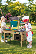 Nature Fun Outdoor Spielküche mit Zubehör aus Holz und pflanzlichem Kunststoff, Matschküche ab 3 Jahren