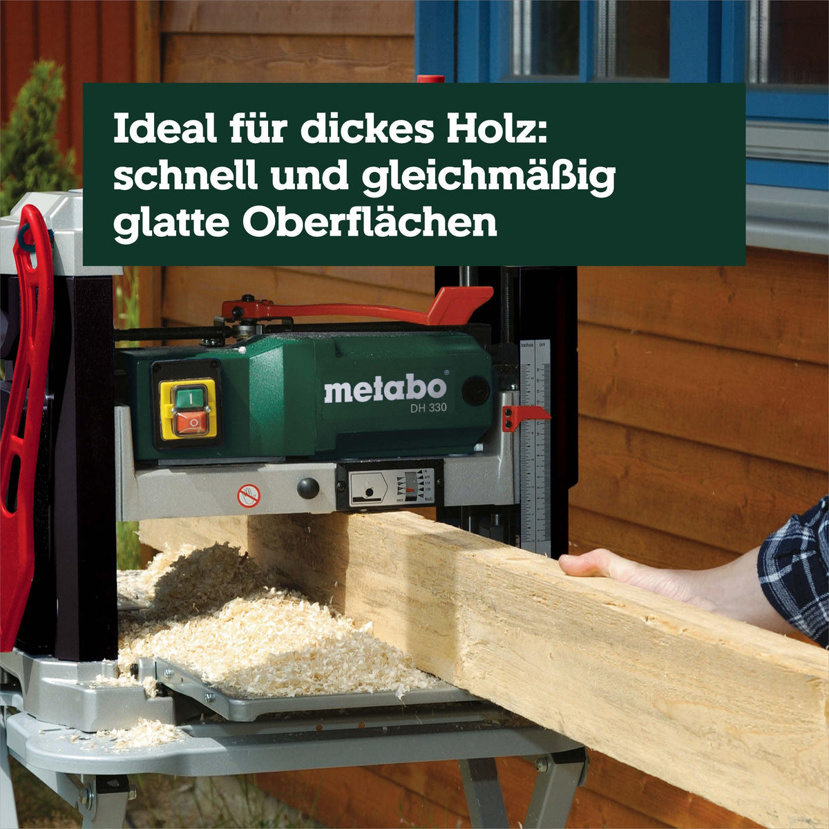 Kraftvolle mobile Dickenhobelmaschine DH 330 mit 1800 W und HSS Messer für präzise Holzbearbeitung