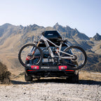 022696 Fahrradträger Strada EBike XL Autokupplungsträger extrabreit mit Rückleuchten für 2 Fahrräder silber