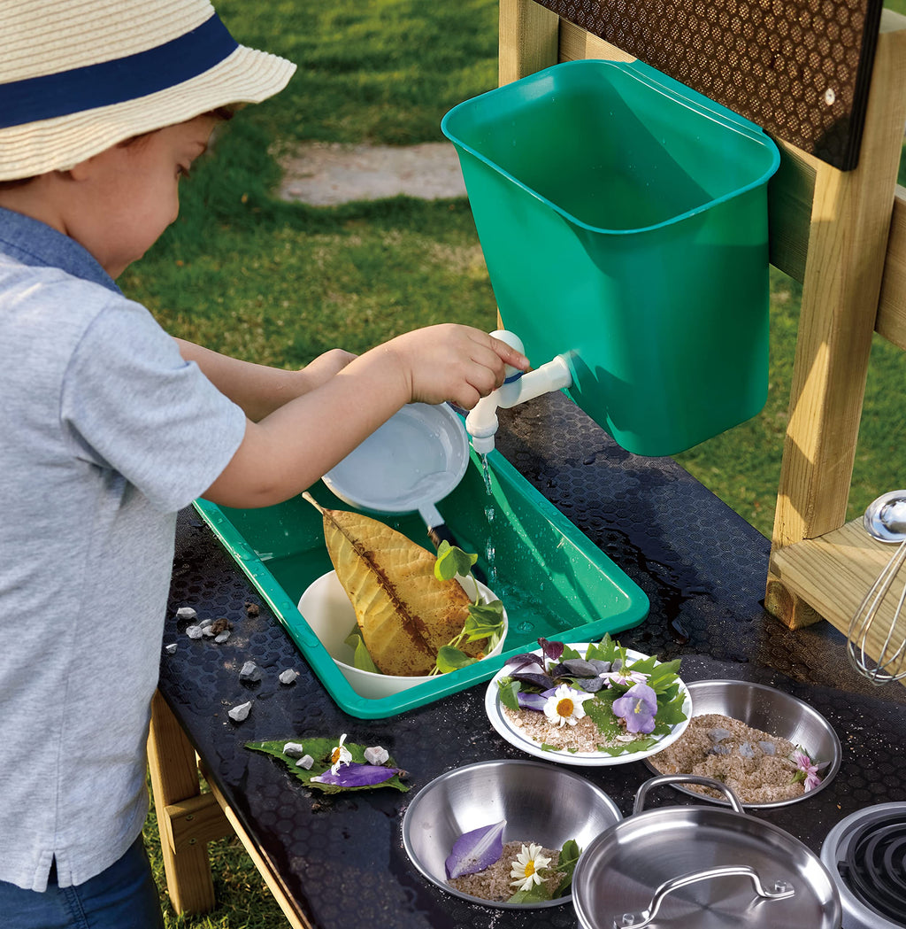 Nature Fun Outdoor Spielküche mit Zubehör aus Holz und pflanzlichem Kunststoff, Matschküche ab 3 Jahren
