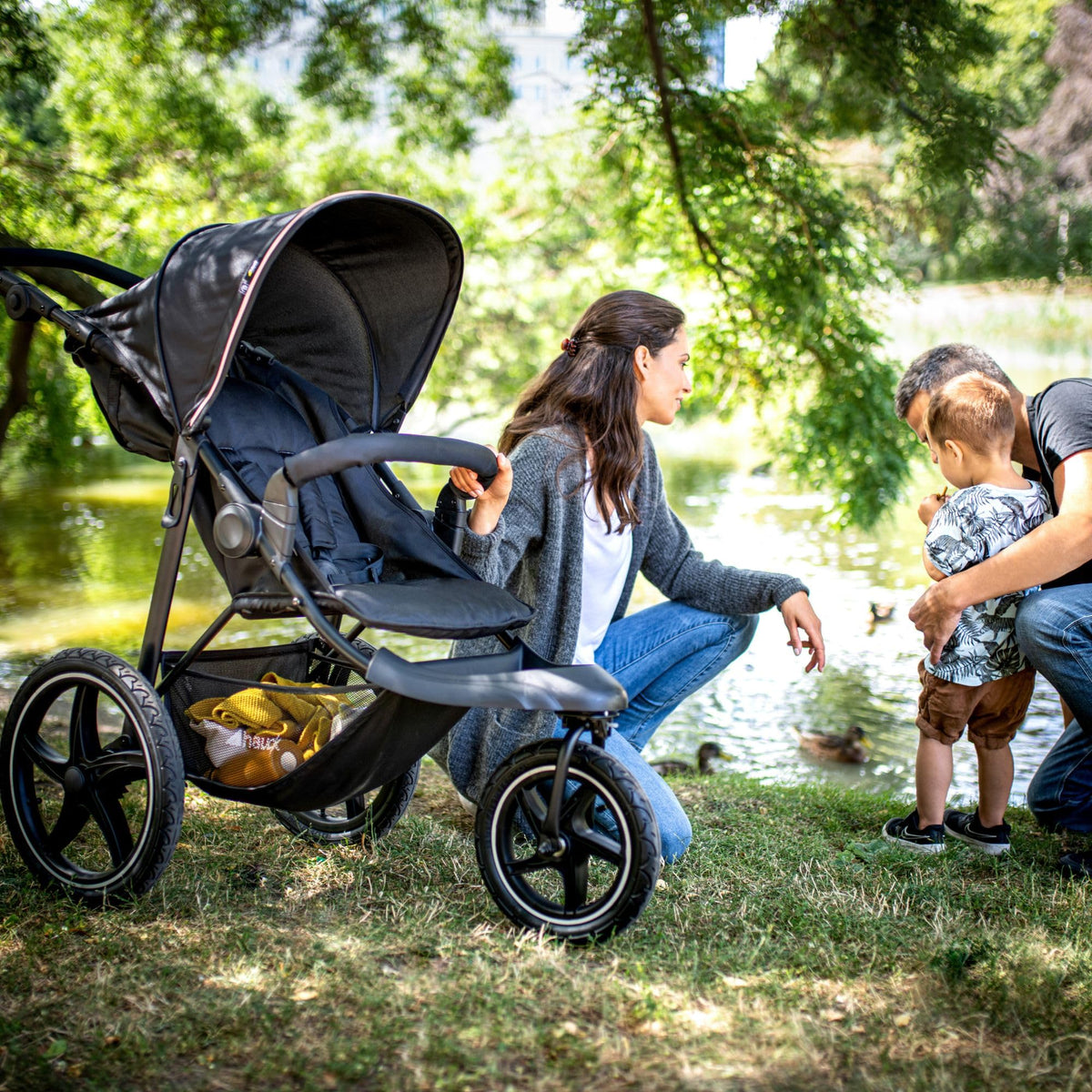 Runner 2 robuster Dreirad Buggy für Kleinkinder mit XL Luftreifen belastbar bis 22 kg schwarz