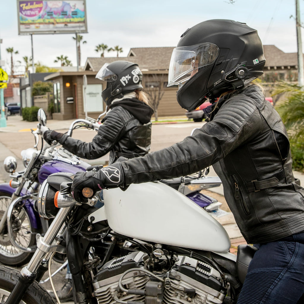 30K Bluetooth Headset für Motorradhelme mit Mesh Kommunikationssystem und HD Lautsprechern