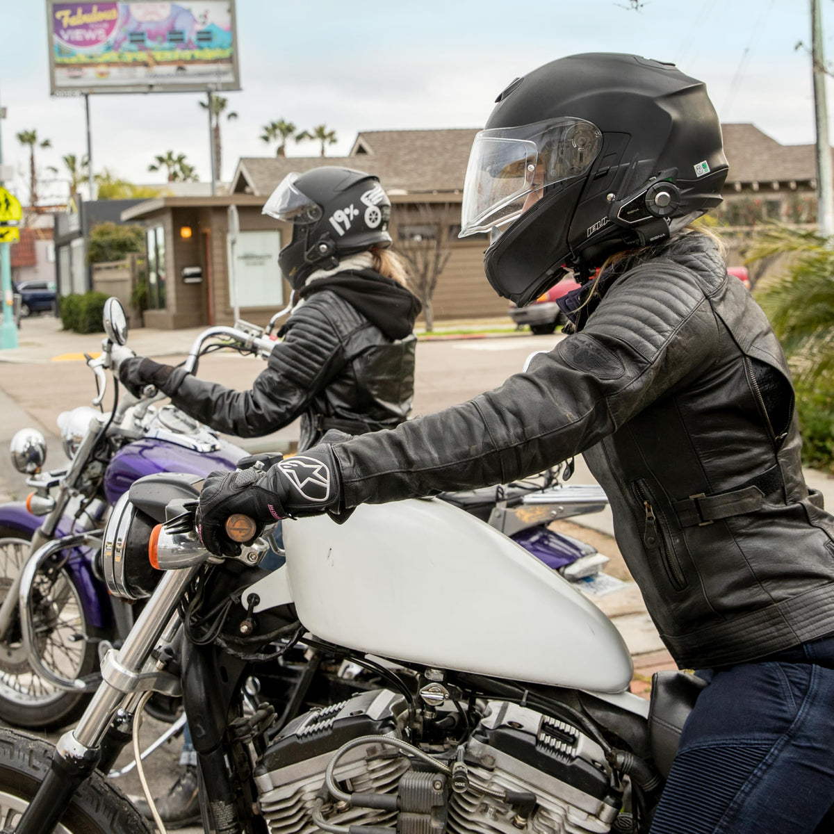 30K Bluetooth Headset für Motorradhelme mit Mesh Kommunikationssystem und HD Lautsprechern