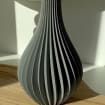 3D-gedruckte Vase mit gerillter Struktur - Moderne Blumenvase, PLA, verdrehtes Design