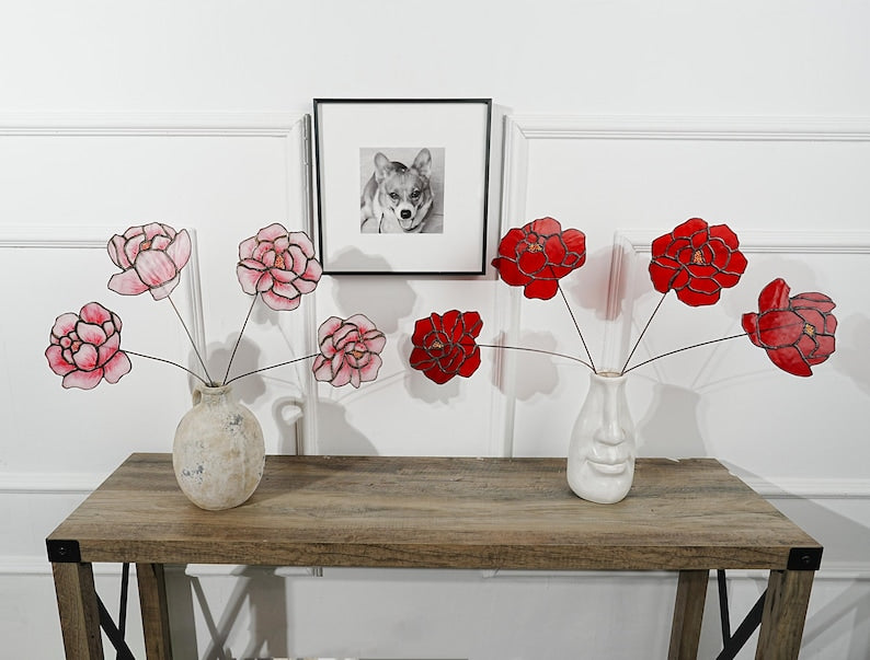 Rosa Glasmalerei-Pfingstrosenblumen 4er-Set, 43 cm Höhe, Kupferdrahtstiele