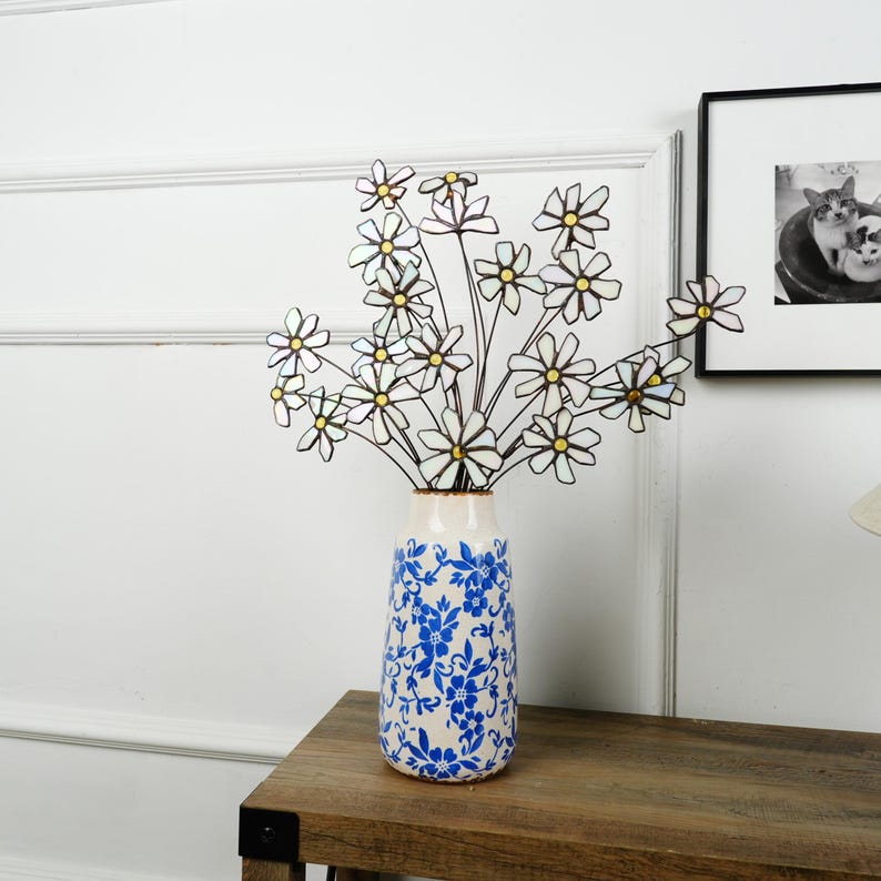 Weißer Gänseblümchen-Blumenstrauß aus Glas: 1,3 Pfund, 20 Stiele, Kupferdraht