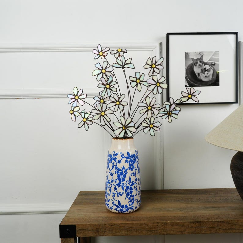 Weißer Gänseblümchen-Blumenstrauß aus Glas: 1,3 Pfund, 20 Stiele, Kupferdraht