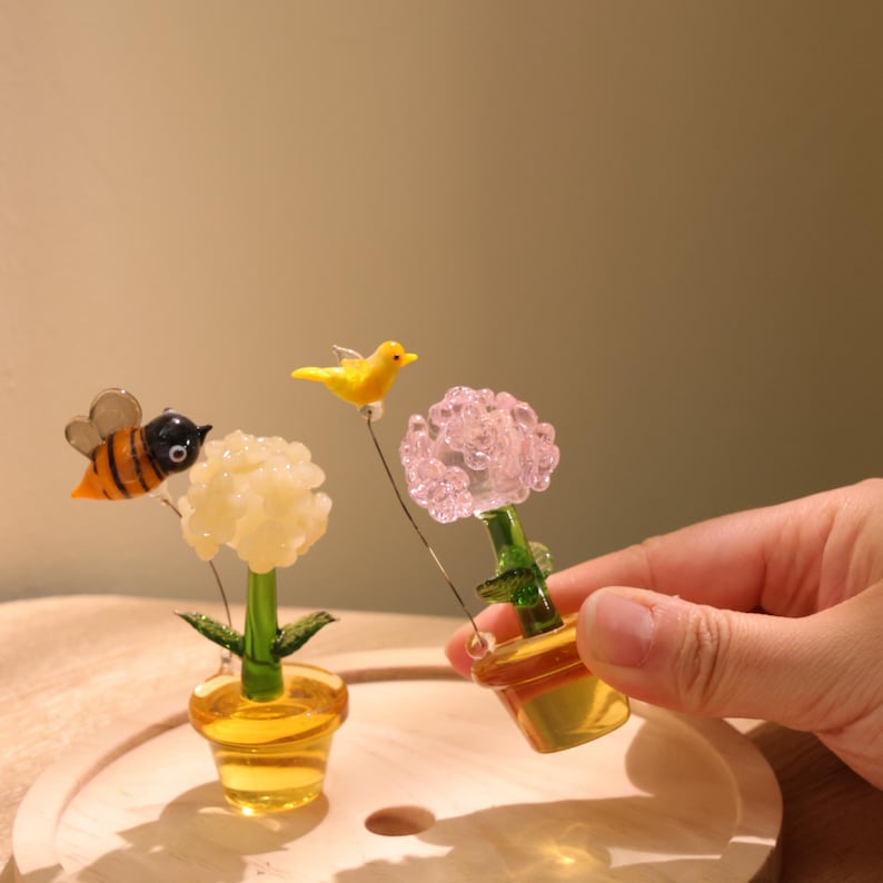 Mini-Glasblumenfigur, mundgeblasene Frühlingsblume, handgefertigte Glaspflanze für Wohnkultur