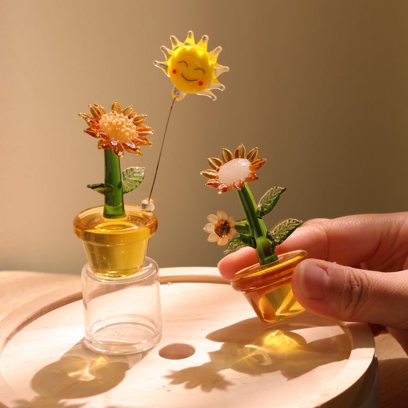 Glas Sonnenblume Figurine, handgefertigte Glasblume, Mini Ornamente, mundgeblasene Frühlingsblume, Wohnkultur