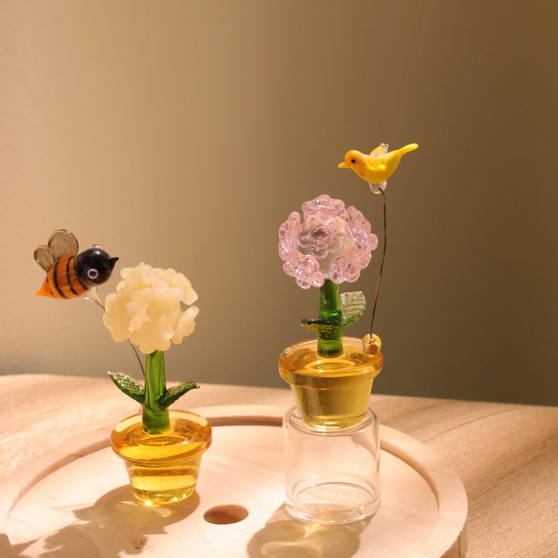 Mini-Glasblumenfigur, mundgeblasene Frühlingsblume, handgefertigte Glaspflanze für Wohnkultur
