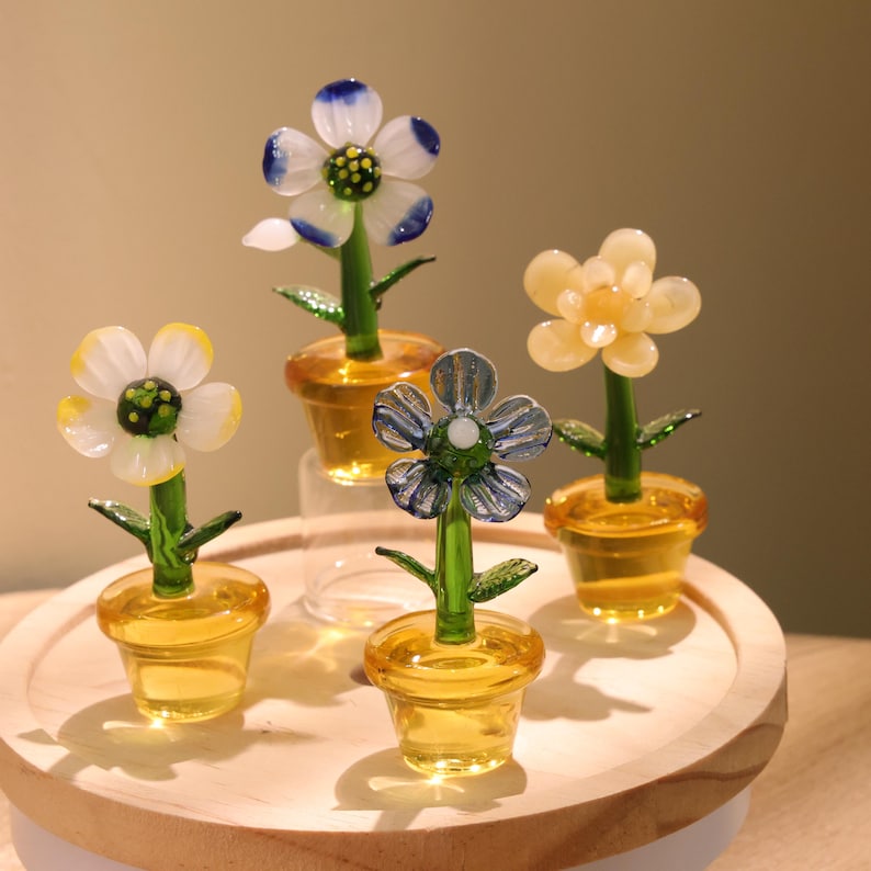 Glasblumenfigur Handgefertigte Glaspflanze Mundgeblasene Frühlingsblume