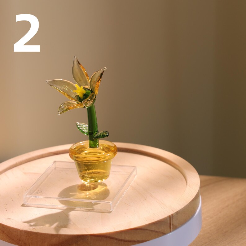 Mundgeblasene Glaslilie Blumenskulptur, Frühlingsblume, Wohnkultur