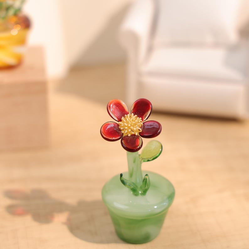 Glasblumenfigur, mundgeblasene Frühlingsblume, Stain Glass Bouquet, Wohnkultur