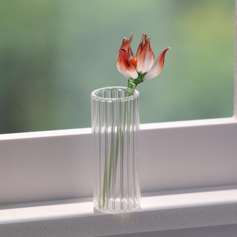 Gladiole, mundgeblasene Glasblume, Frühlingsmotiv, 6,35-7,62 cm groß, inklusive Glasvase.