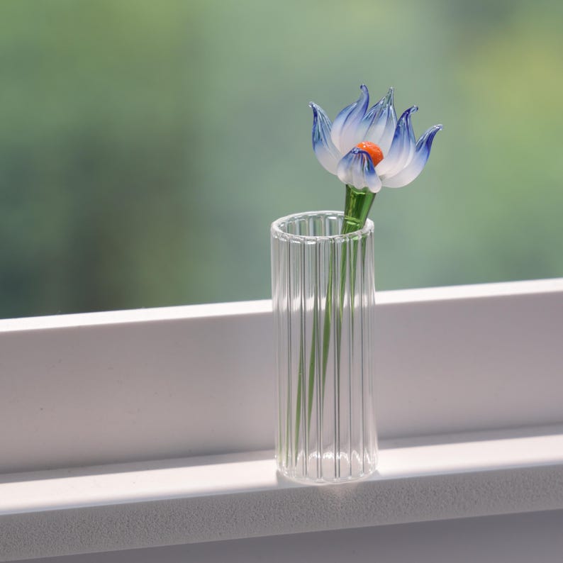 Gladiole, mundgeblasene Glasblume, Frühlingsmotiv, 6,35-7,62 cm groß, inklusive Glasvase.
