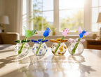 Mundgeblasene Glasblumen mit kleinen Vögeln, Glasvögel