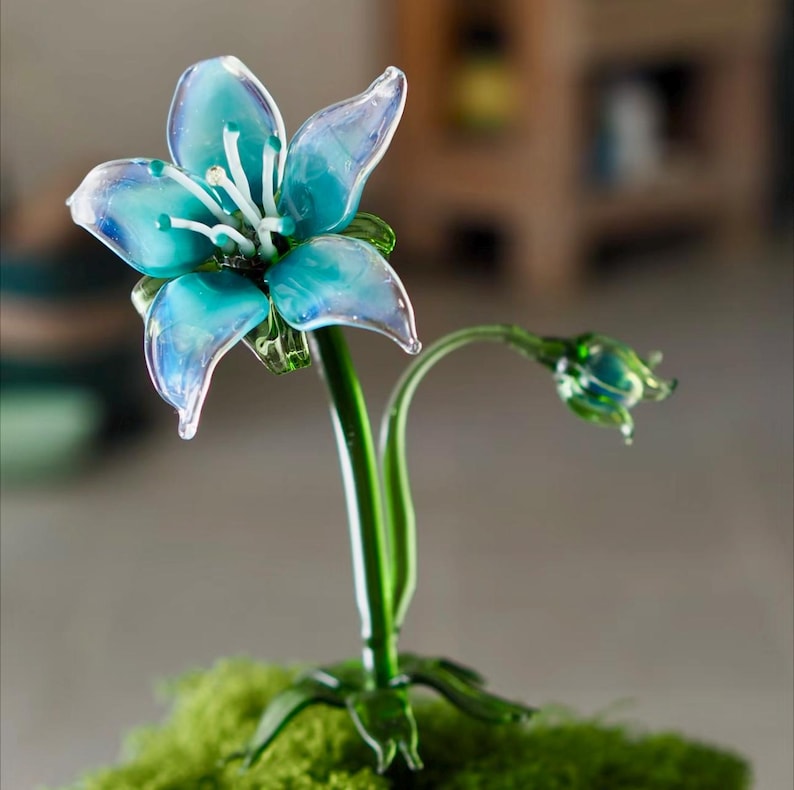 Orychophragmus Glasfigur Lila Wildblumen Skulptur Handgeblasen 20 cm