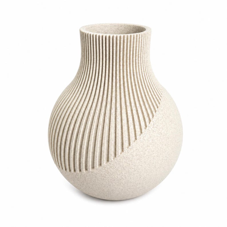 Vase, schräg, 3D-gedruckt, matte Oberfläche, 17,6 cm hoch, 15 cm breit