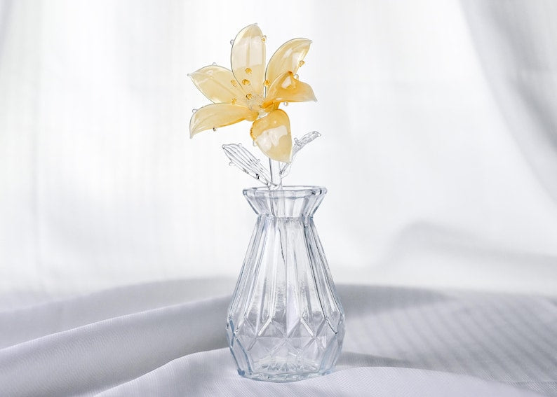 Mundgeblasener Glaslilienstrauß, Kristallblumenverzierung, mehrfarbig, elegante Schreibtischdekoration