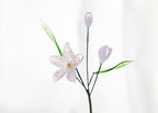 Glaskunst Blumenstrauß, handgefertigtes Lilienarrangement, Lampwork-Glas, elegantes Wohndekor