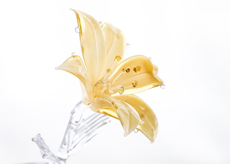 Mundgeblasener Glaslilienstrauß, Kristallblumenverzierung, mehrfarbig, elegante Schreibtischdekoration