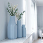 Minimal Vase mit feinen Rillen – Schlanke Flaschenform, Mattes Finish, 3D Druck, Höhen 11–25 cm
