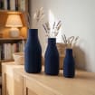 Minimal Vase mit feinen Rillen – Schlanke Flaschenform, Mattes Finish, 3D Druck, Höhen 11–25 cm
